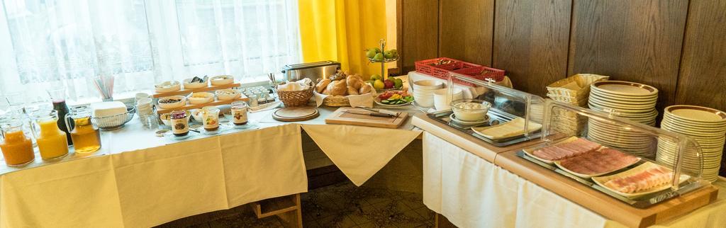 Pension Zum Meridianstein Гмюнд Экстерьер фото