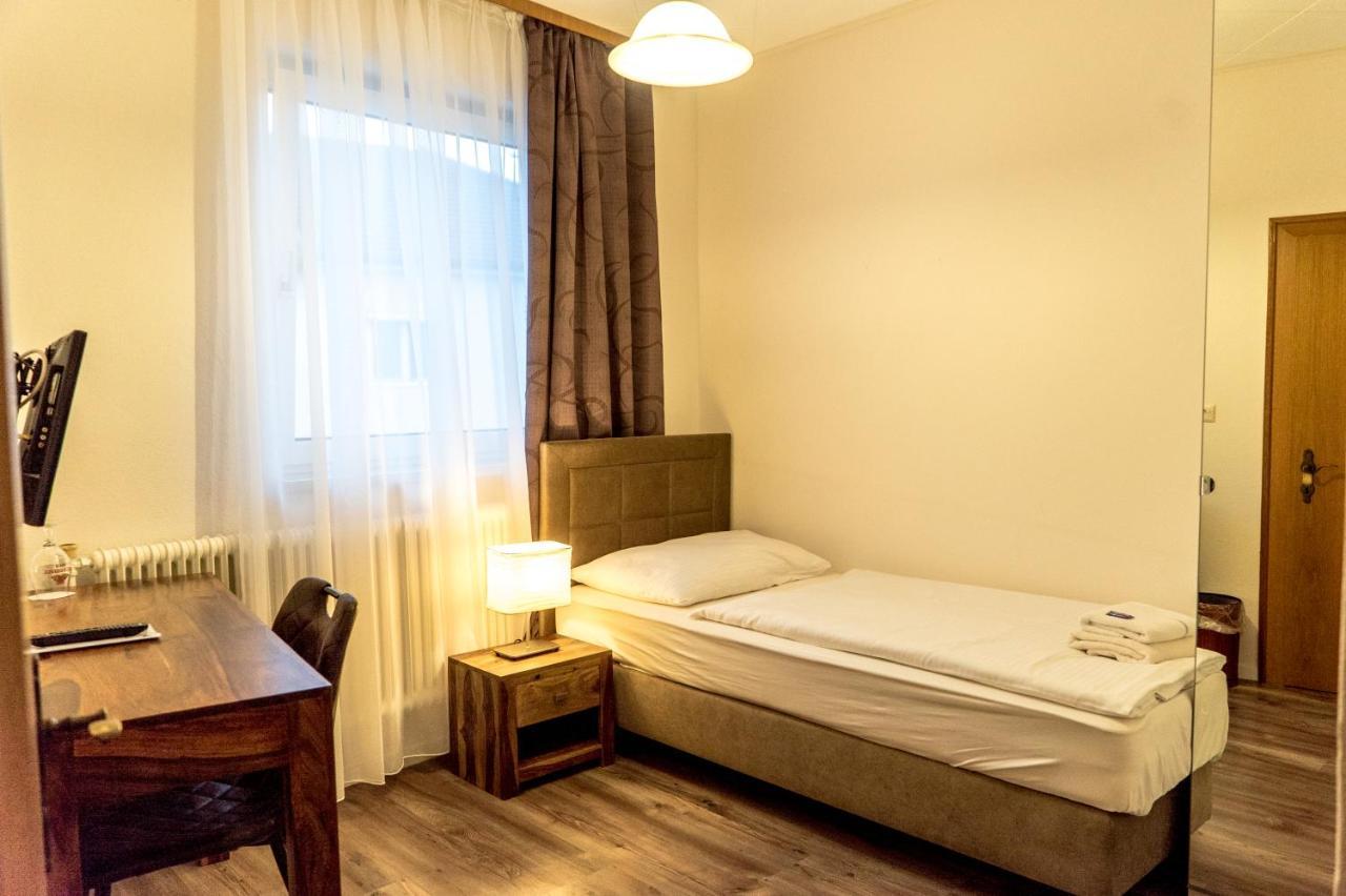 Pension Zum Meridianstein Гмюнд Экстерьер фото